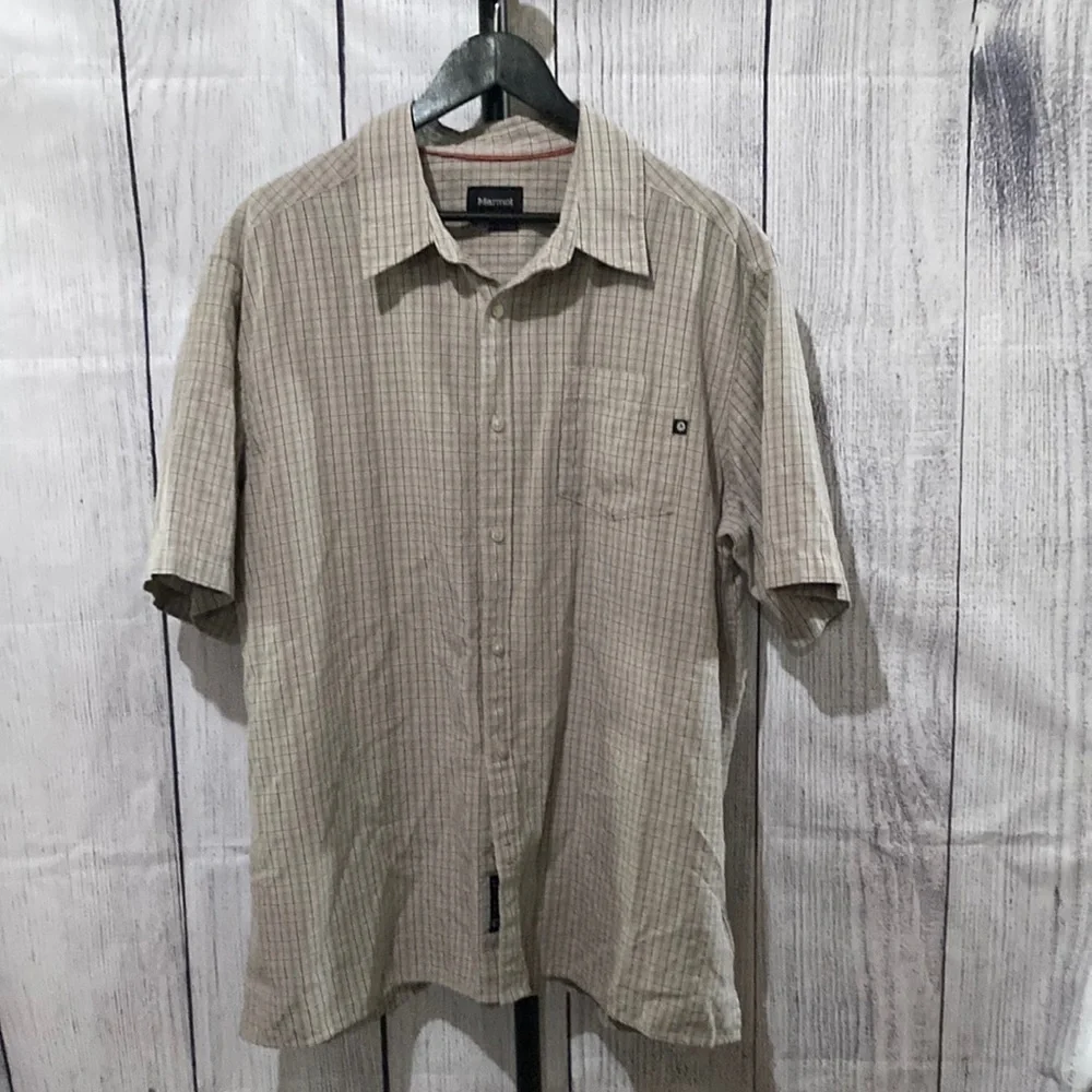 Marmot Plaid Button Down Short Sleeve Shirt